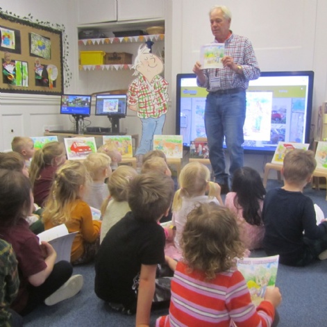 News » Nursery Children Captivated By The Grandad Stories