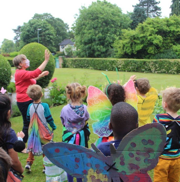 News » Reception Metamorphosed Into Beautiful Butterflies